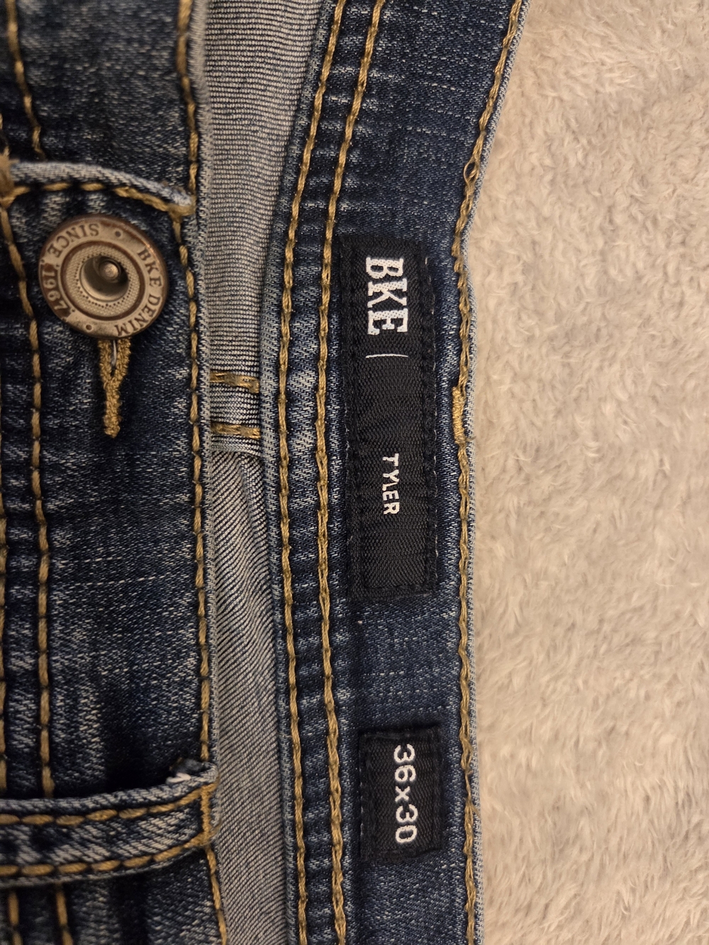 Mens - Picture 2 of 3